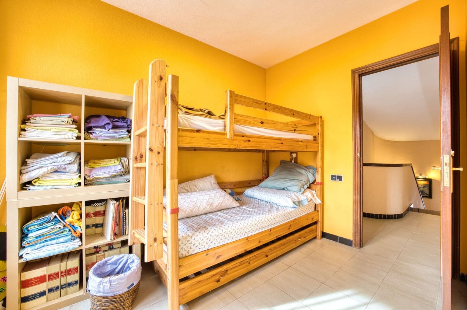 Chalet de 7 habitaciones en Muchamiel / Mutxamel en venta con piscina garaje - 895.000 € (Ref: 9543052)