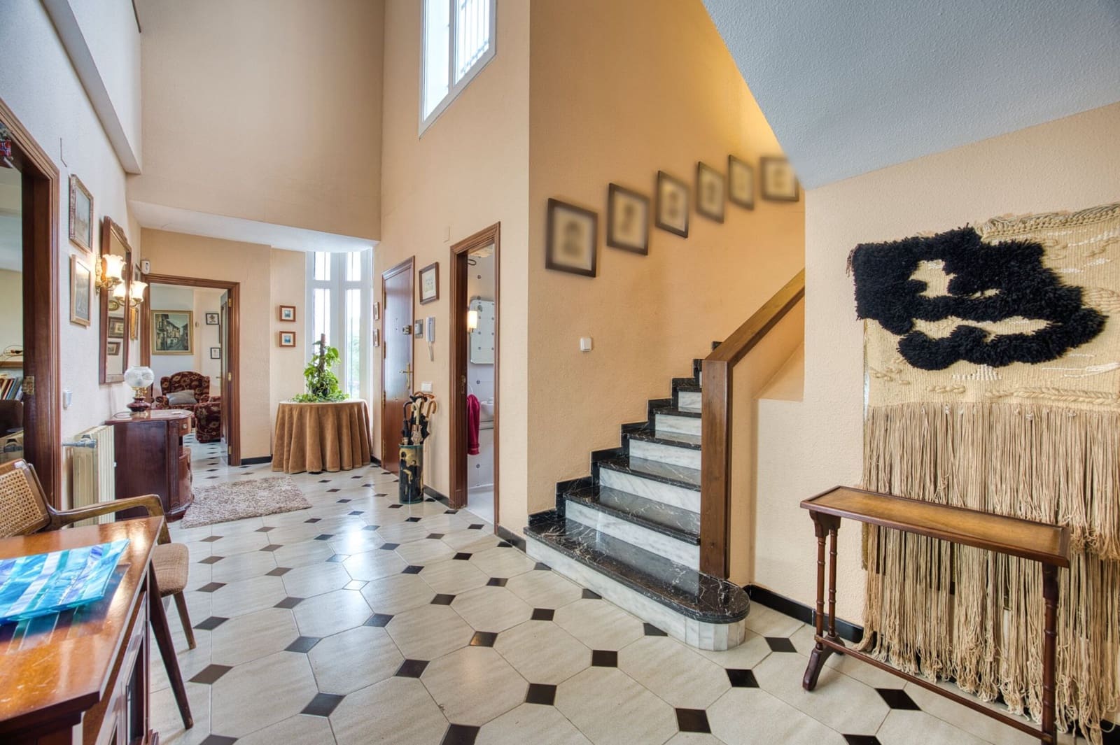 Chalet de 7 habitaciones en Muchamiel / Mutxamel en venta con piscina garaje - 895.000 € (Ref: 9543052)