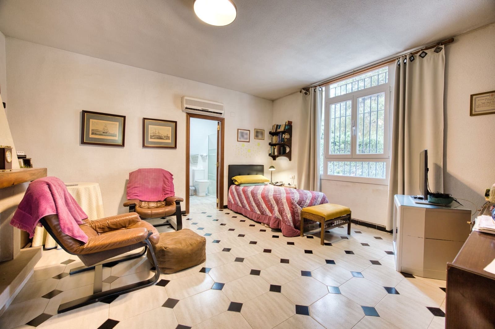 Chalet de 7 habitaciones en Muchamiel / Mutxamel en venta con piscina garaje - 895.000 € (Ref: 9543052)