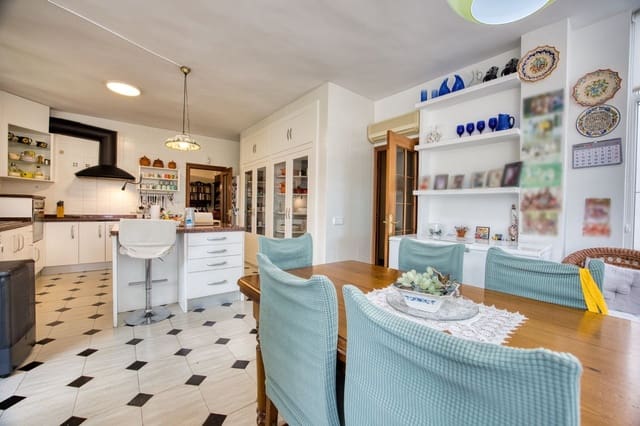 Chalet de 7 habitaciones en Muchamiel / Mutxamel en venta con piscina garaje - 895.000 € (Ref: 9543052)