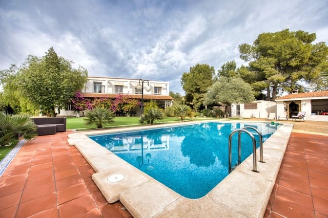 Chalet de 7 habitaciones en Muchamiel / Mutxamel en venta con piscina garaje - 895.000 € (Ref: 9543052)