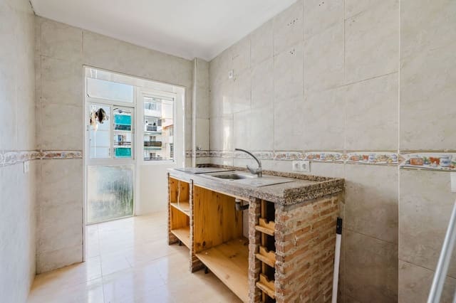 3 soveværelse Lejlighed til salg i Torremolinos - € 220.000 (Ref: 9550799)