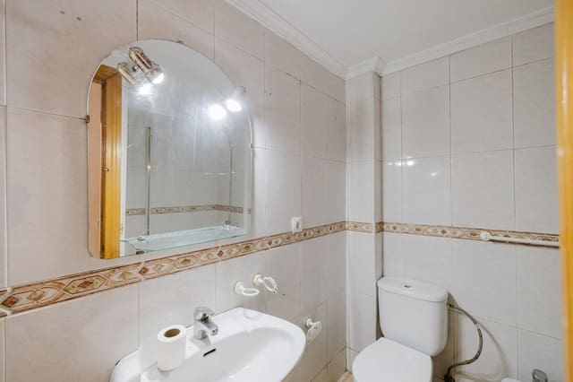 3 soveværelse Lejlighed til salg i Torremolinos - € 220.000 (Ref: 9550799)