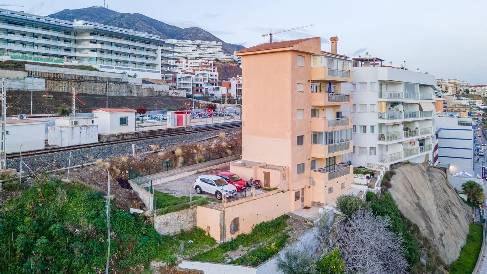 Apartamento de 1 habitación en Fuengirola en venta con garaje - 180.000 € (Ref: 9550802)