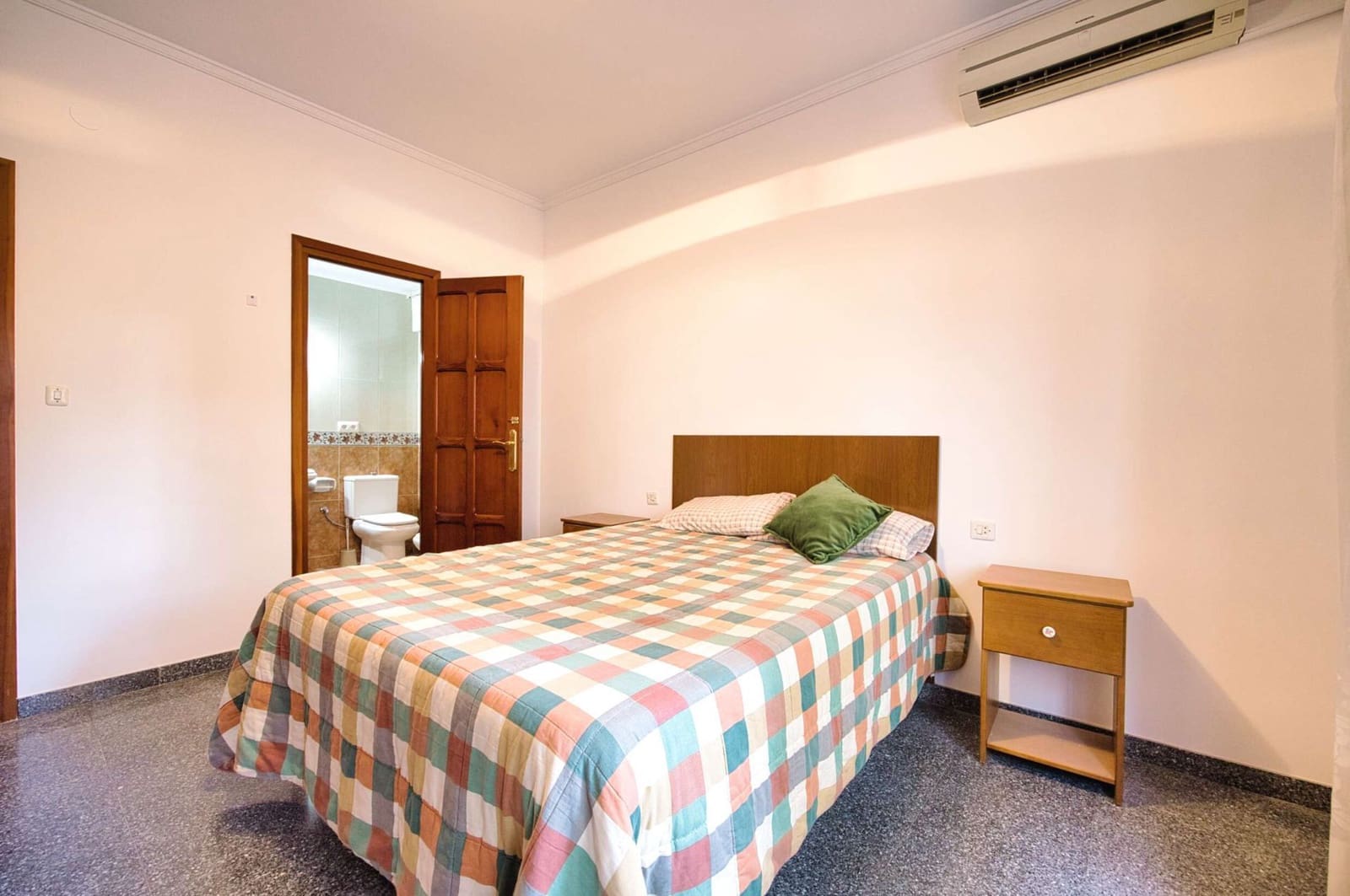 4 quarto Apartamento para venda em Denia - 215 000 € (Ref: 9554562)