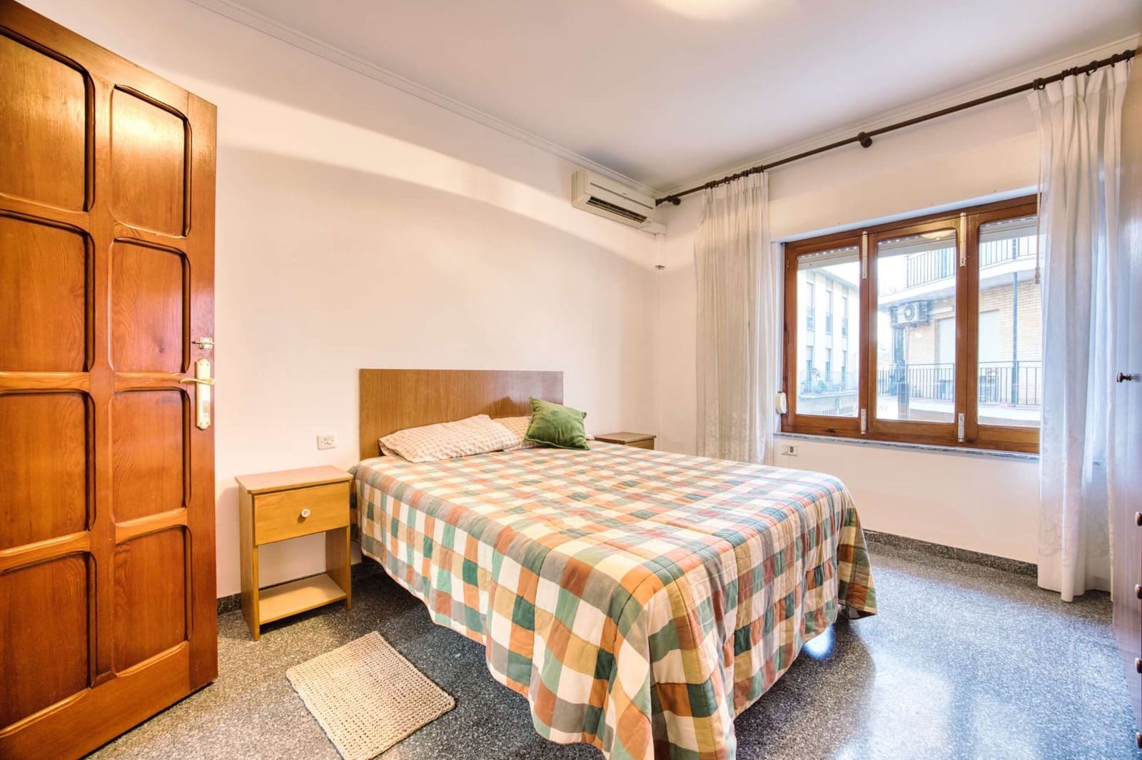 4 quarto Apartamento para venda em Denia - 215 000 € (Ref: 9554562)