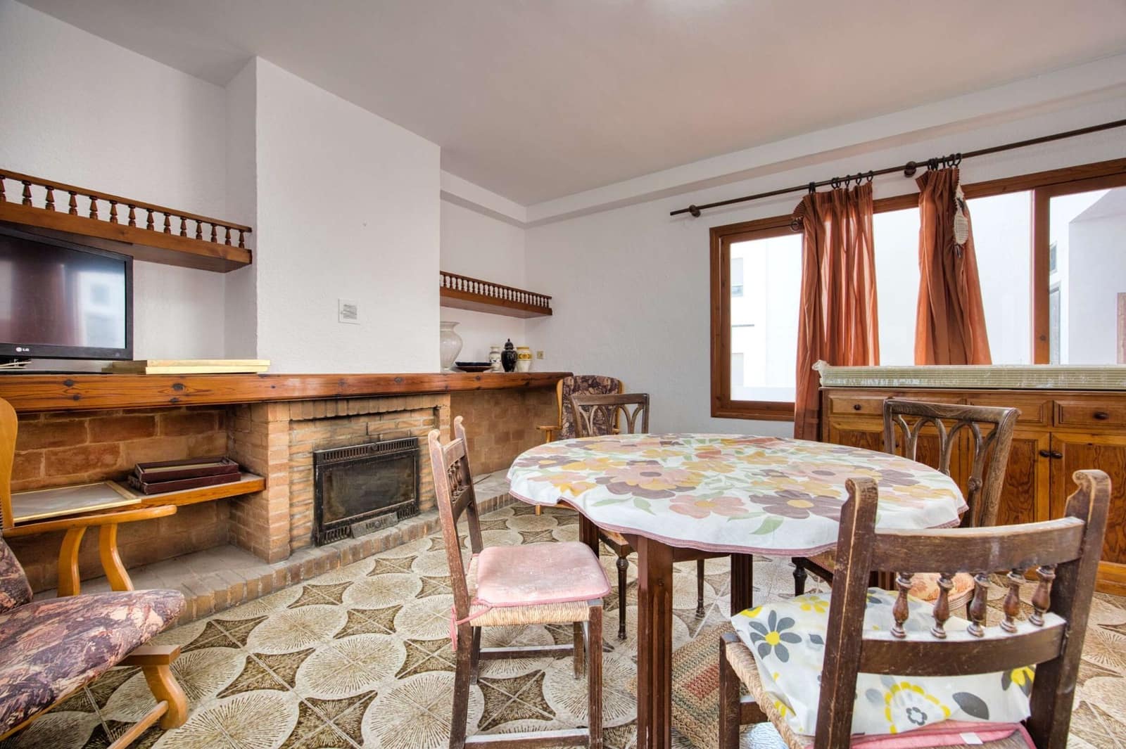 4 quarto Apartamento para venda em Denia - 215 000 € (Ref: 9554562)