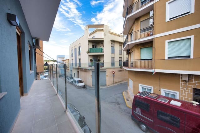 4 quarto Apartamento para venda em Dénia - 215 000 € (Ref: 9554562)