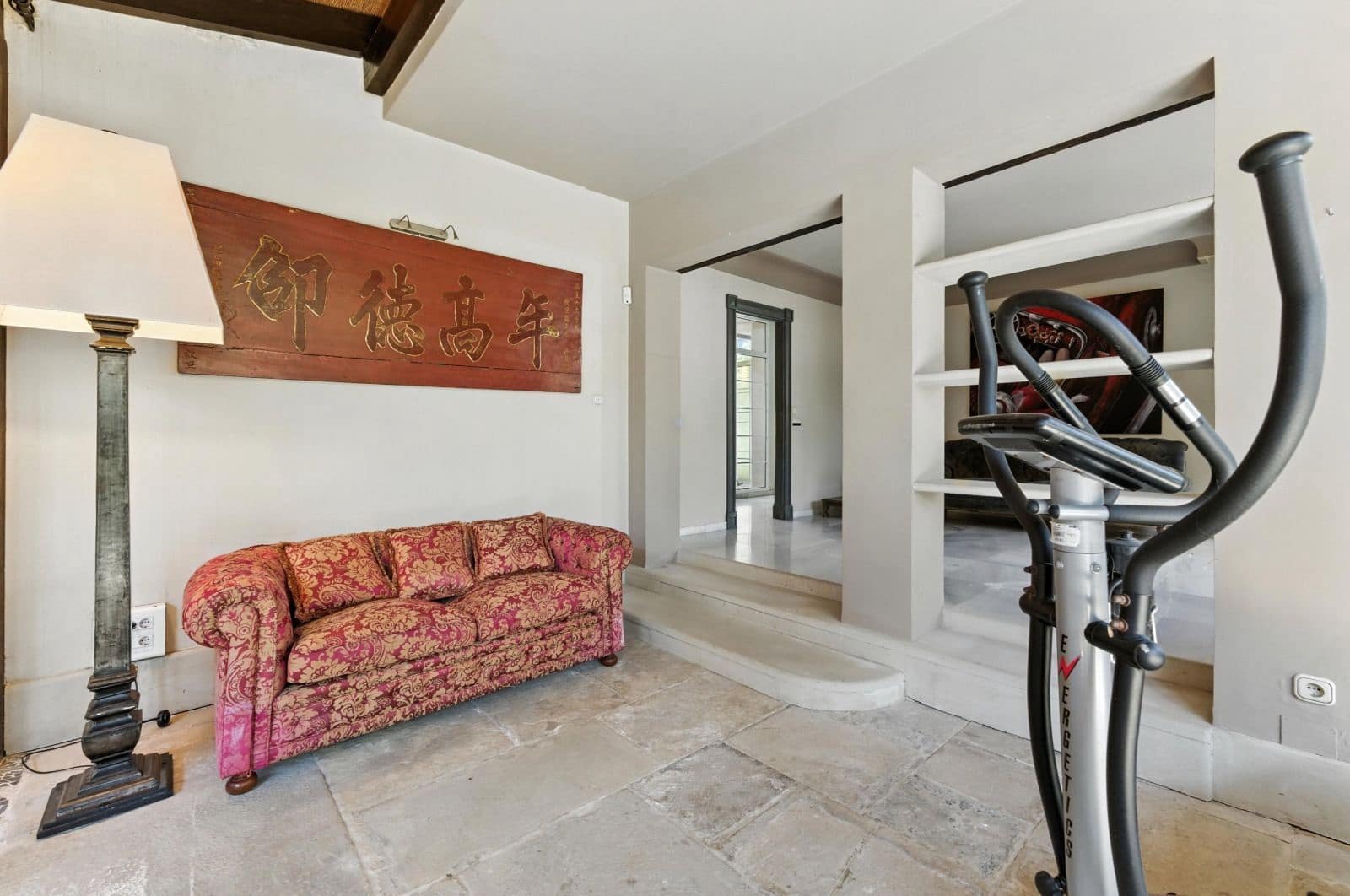 7 Zimmer Villa zu verkaufen in Marbella mit Pool Garage - 2.250.000 € (Ref: 9554563)