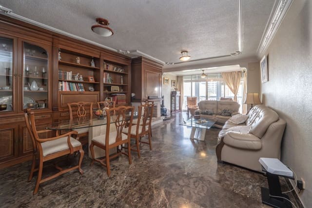 4 camera da letto Appartamento in vendita in Alicante città con piscina garage - 470.000 € (Rif: 9560904)