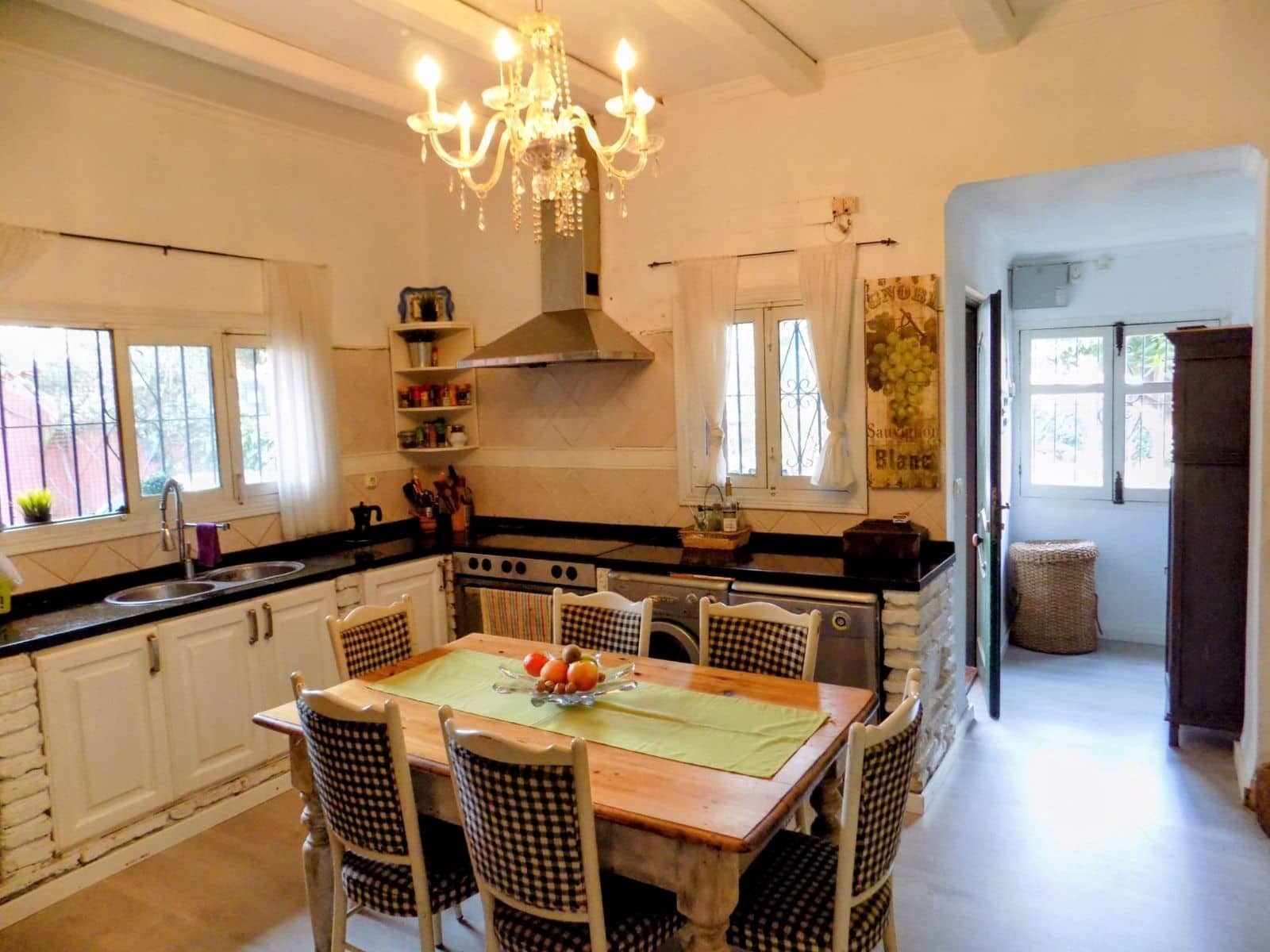 Chalet de 6 habitaciones en Torremolinos en venta con piscina garaje - 1.200.000 € (Ref: 9568023)