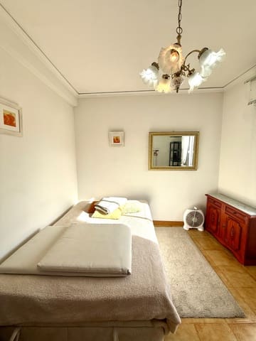 5 sovrum Semi-fristående Villa till salu i Oliva med garage - 220 000 € (Ref: 9568024)