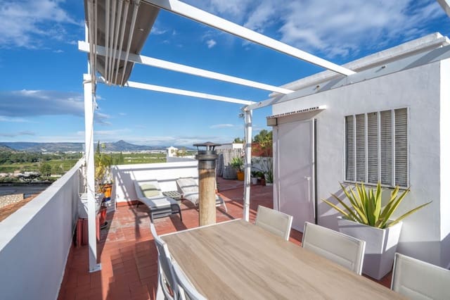 5 bedroom Semi-detached Villa for sale in Oliva with garage - € 220,000 (Ref: 9568024)