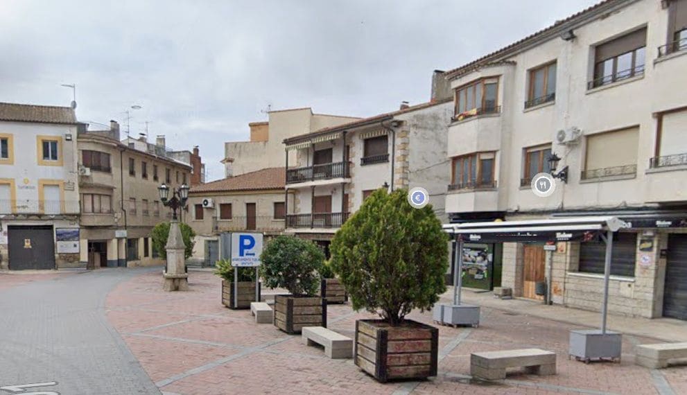 Kommersiell til salgs i Toledo by - € 650 000 (Ref: 9568025)