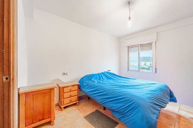 4 soverom Leilighet til salgs i Ciudad Jardín, Málaga by - € 260 000 (Ref: 9568027)