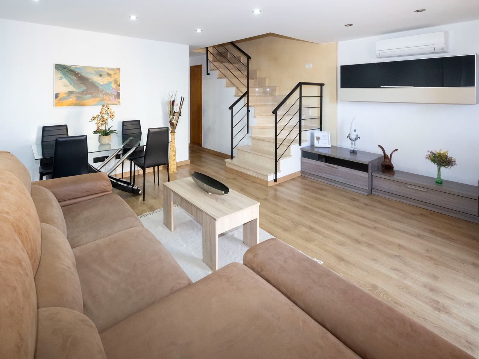 3 soverom Villa til salgs i Almassora / Almazora med svømmebasseng garasje - € 175 000 (Ref: 9570625)