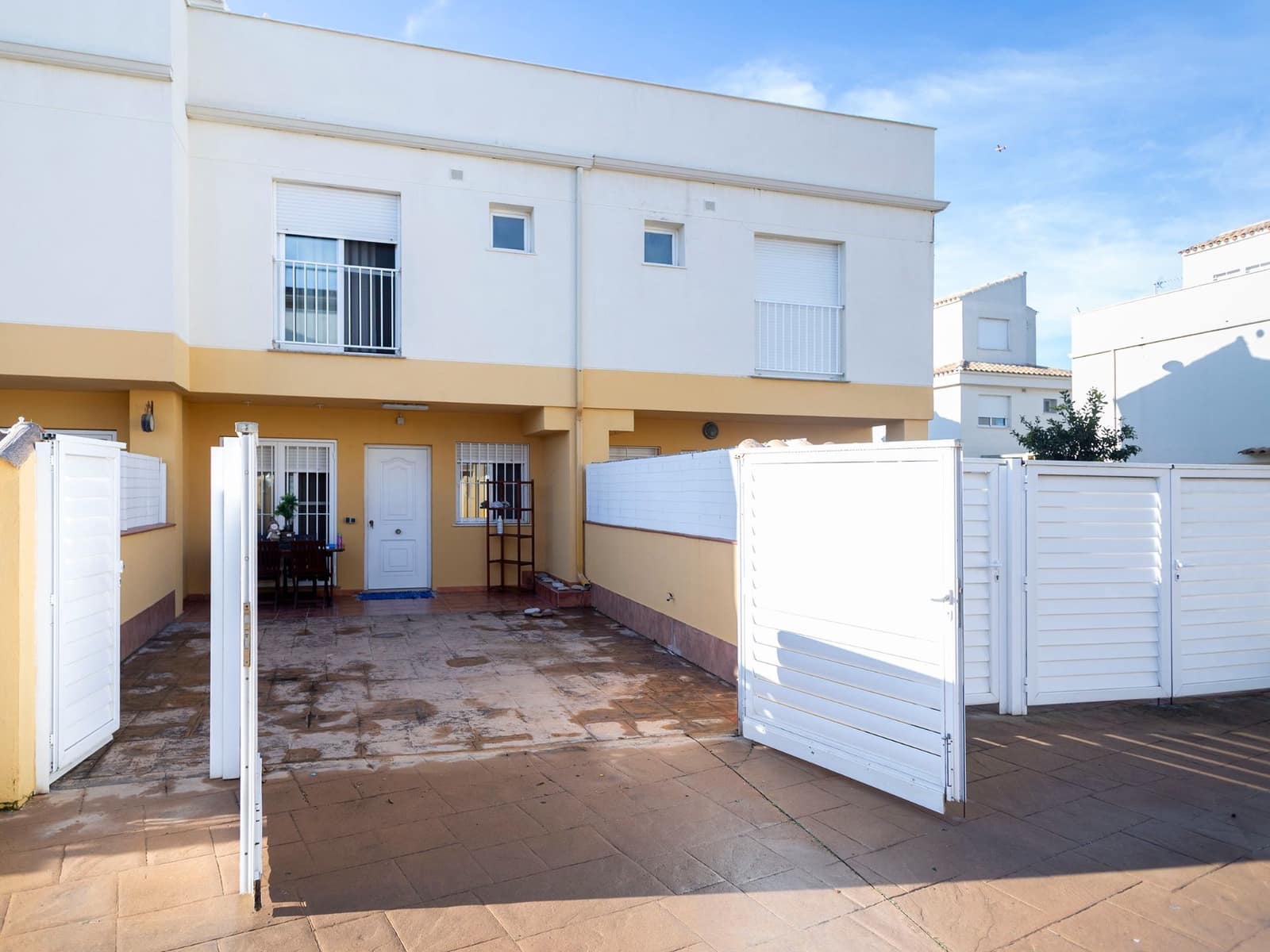 3 soverom Villa til salgs i Almassora / Almazora med svømmebasseng garasje - € 175 000 (Ref: 9570625)