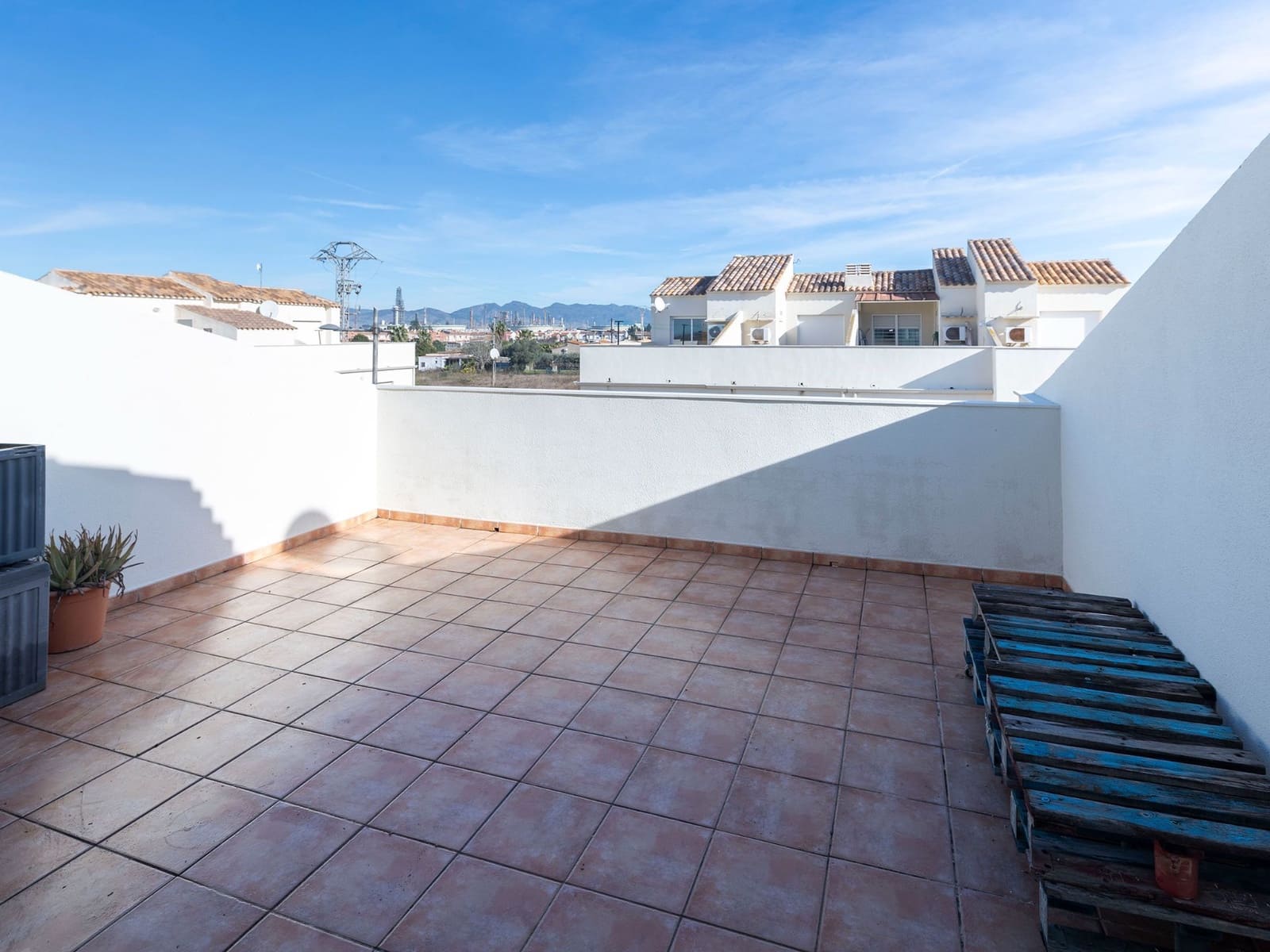 3 soverom Villa til salgs i Almassora / Almazora med svømmebasseng garasje - € 175 000 (Ref: 9570625)