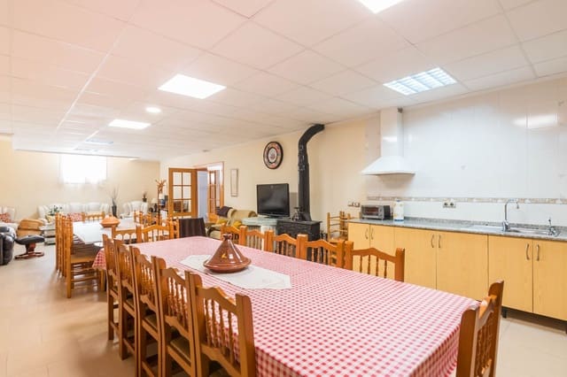 Chalet de 6 habitaciones en Molina de Segura en venta con piscina garaje - 539.000 € (Ref: 9570626)