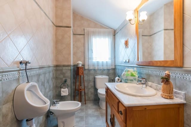 Chalet de 6 habitaciones en Molina de Segura en venta con piscina garaje - 539.000 € (Ref: 9570626)