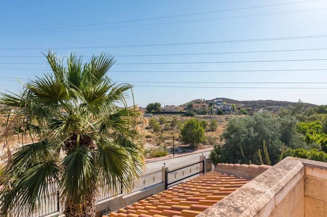 Chalet de 6 habitaciones en Molina de Segura en venta con piscina garaje - 539.000 € (Ref: 9570626)