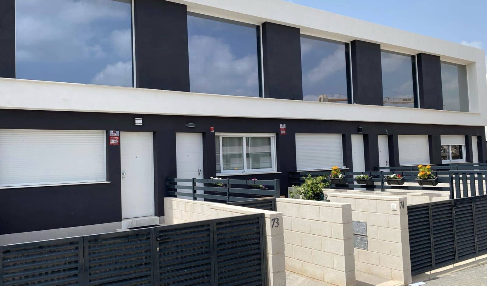 2 slaapkamer Halfvrijstaande villa te koop in Santa Pola met zwembad garage - € 280.000 (Ref: 9570627)