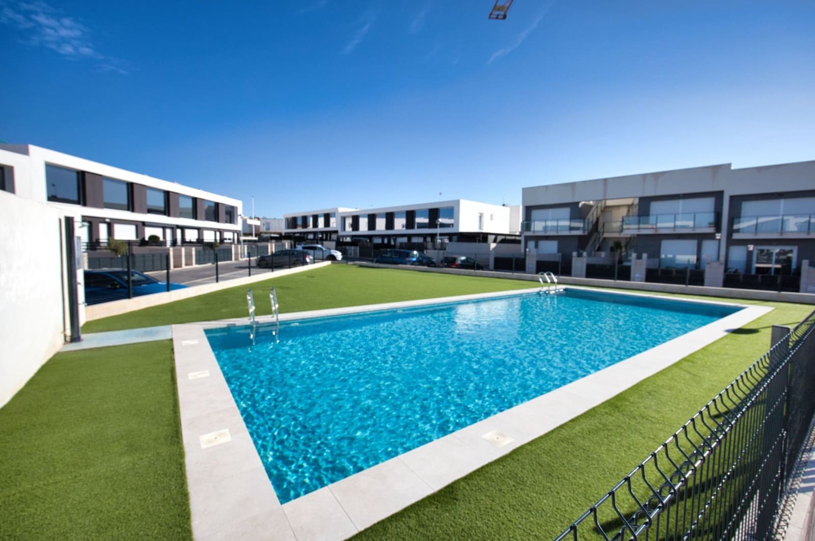 2 bedroom Semi-detached Villa for sale in Santa Pola with pool garage - € 280,000 (Ref: 9570627)