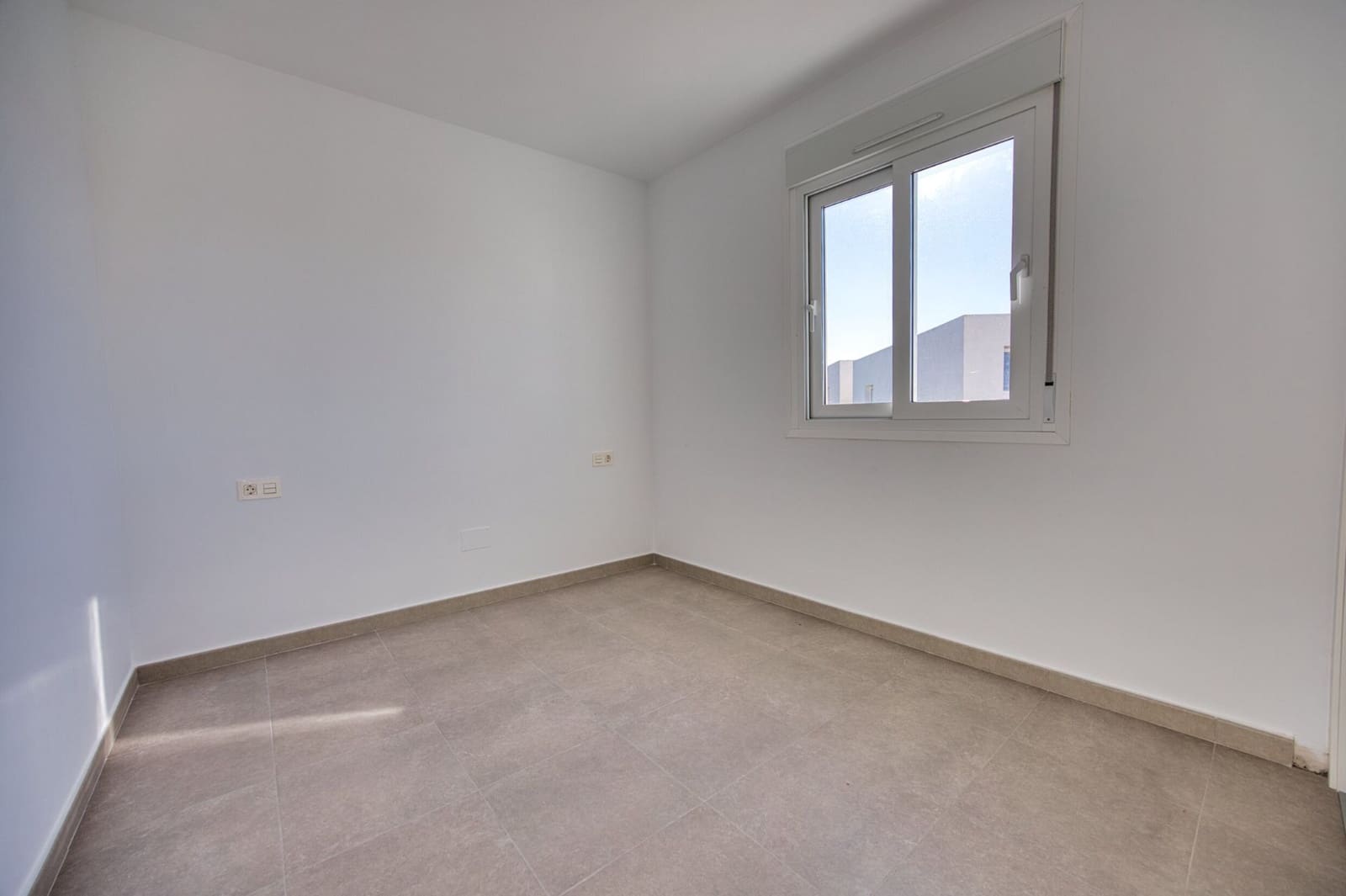 2 bedroom Semi-detached Villa for sale in Santa Pola with pool garage - € 280,000 (Ref: 9570627)