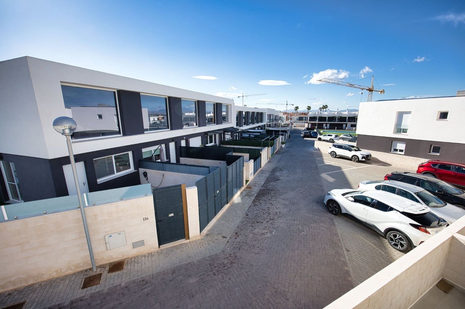 2 bedroom Semi-detached Villa for sale in Santa Pola with pool garage - € 280,000 (Ref: 9570627)