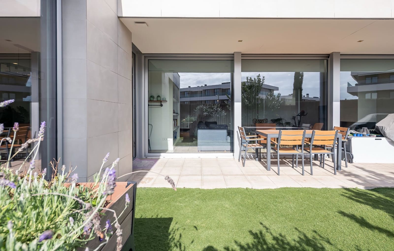 6 sypialnia Willa na sprzedaż w Miasto Madryt z basenem garażem - 2 495 000 € (Ref: 9573968)