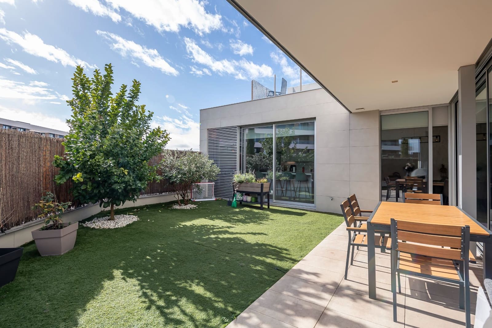 6 sypialnia Willa na sprzedaż w Miasto Madryt z basenem garażem - 2 495 000 € (Ref: 9573968)