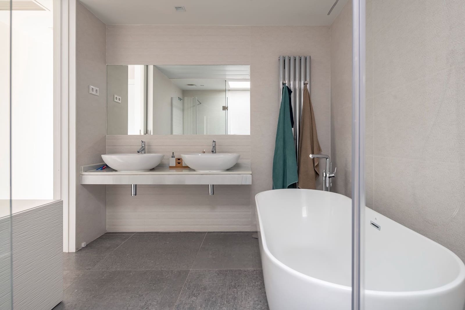 6 sypialnia Willa na sprzedaż w Miasto Madryt z basenem garażem - 2 495 000 € (Ref: 9573968)