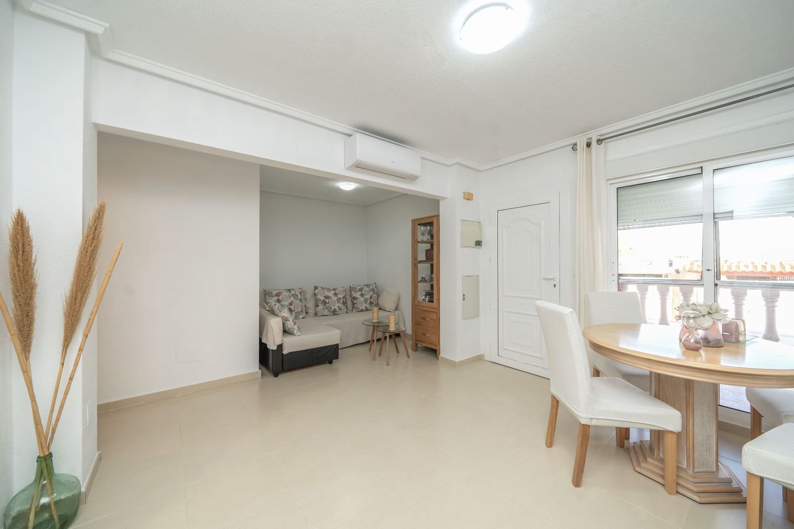 3 makuuhuone Asunto myytävänä paikassa Santa Pola mukana uima-altaan 
autotalli - 230 000 € (Ref: 9573970)