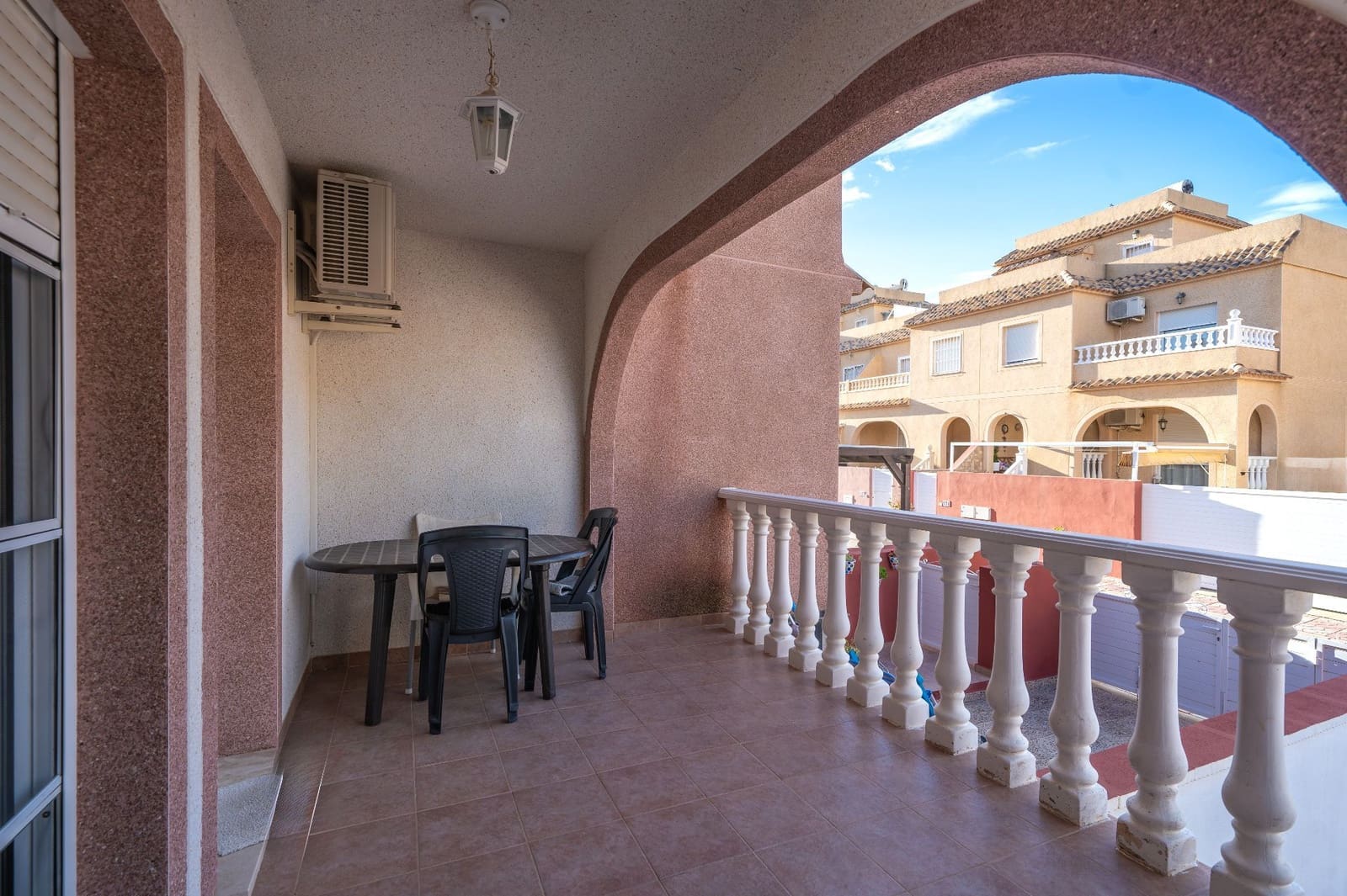 3 makuuhuone Asunto myytävänä paikassa Santa Pola mukana uima-altaan 
autotalli - 230 000 € (Ref: 9573970)