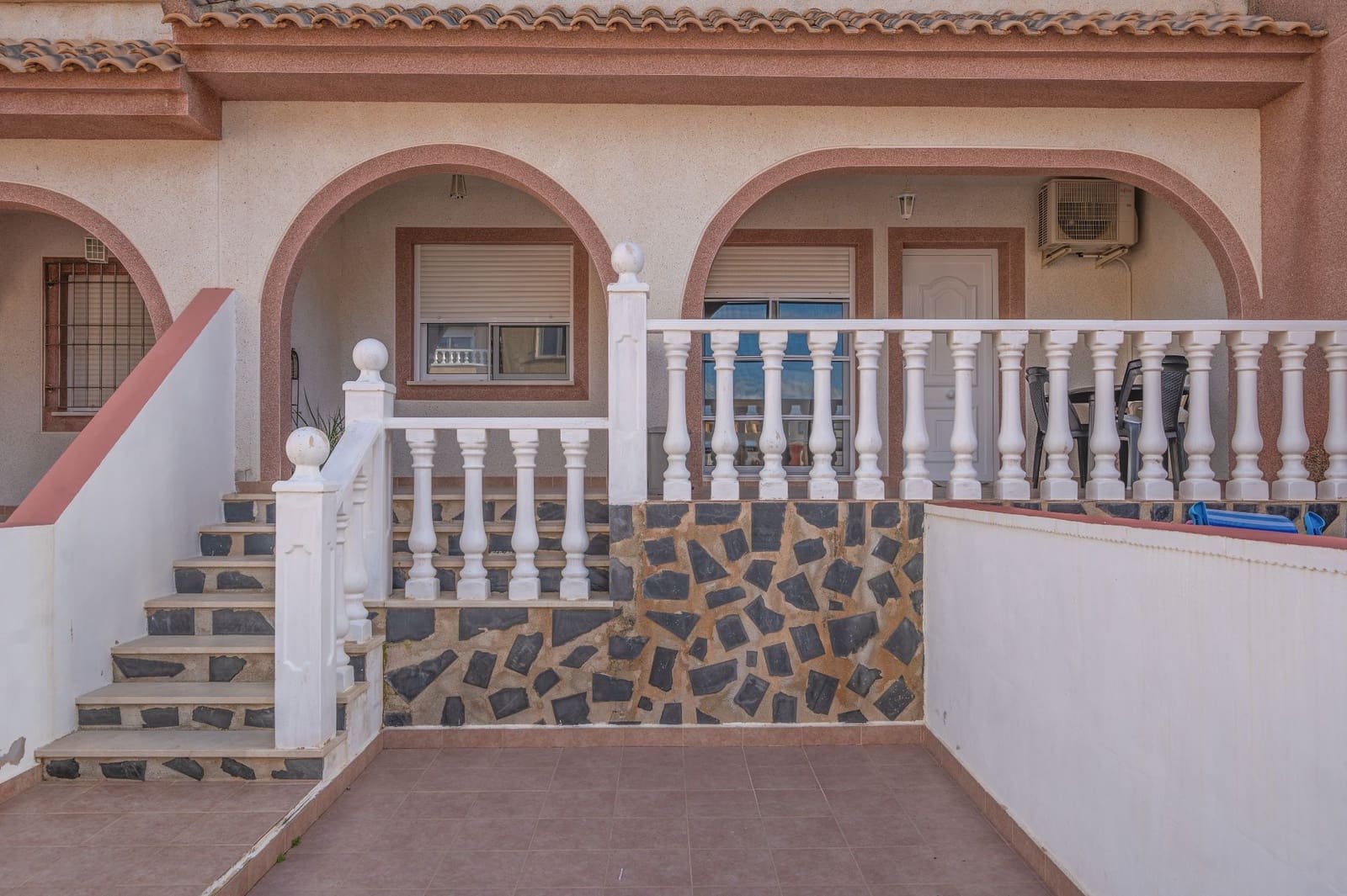 3 makuuhuone Asunto myytävänä paikassa Santa Pola mukana uima-altaan 
autotalli - 230 000 € (Ref: 9573970)