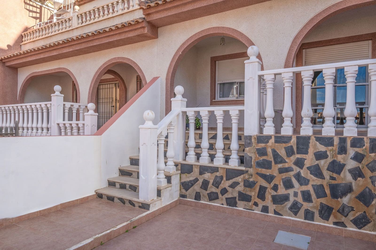 3 makuuhuone Asunto myytävänä paikassa Santa Pola mukana uima-altaan 
autotalli - 230 000 € (Ref: 9573970)