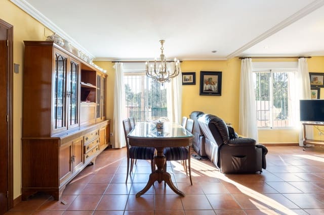 6 Zimmer Villa zu verkaufen in L'Eliana mit Pool Garage - 885.000 € (Ref: 9581541)