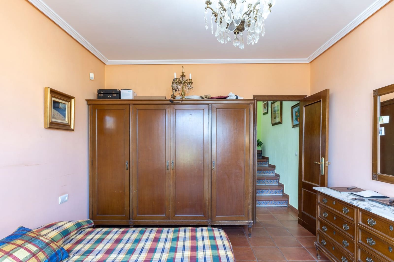 6 Zimmer Villa zu verkaufen in L'Eliana mit Pool Garage - 885.000 € (Ref: 9581541)