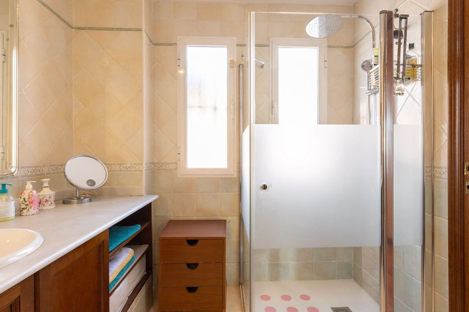 6 Zimmer Villa zu verkaufen in L'Eliana mit Pool Garage - 885.000 € (Ref: 9581541)