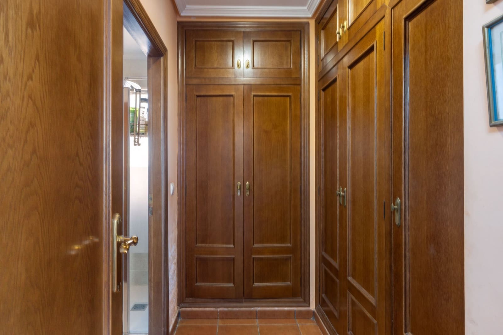 6 Zimmer Villa zu verkaufen in L'Eliana mit Pool Garage - 885.000 € (Ref: 9581541)