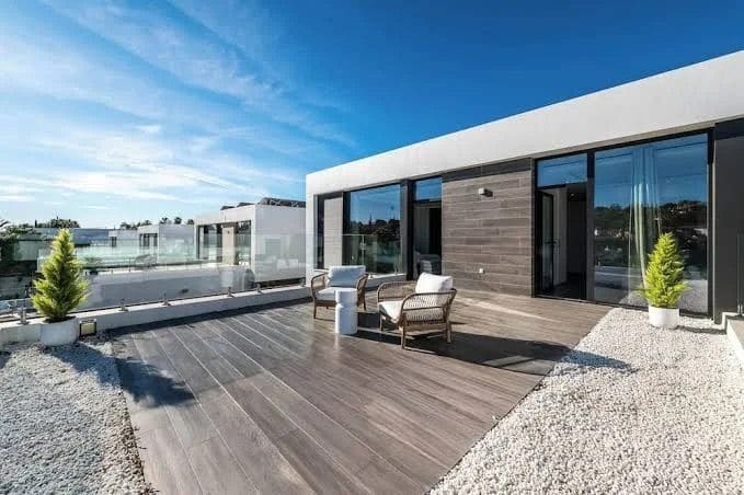 5 sovrum Villa till salu i Estepona med pool garage - 1 795 000 € (Ref: 9585388)