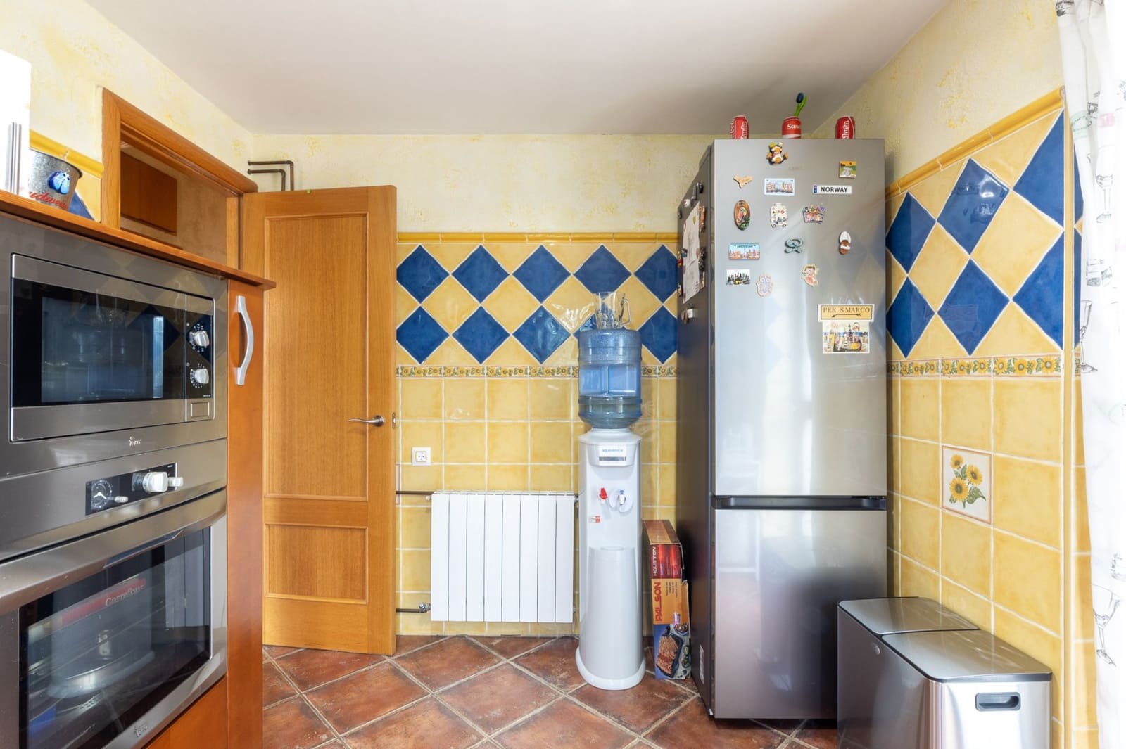 4 bedroom Villa for sale in Godelleta with pool garage - € 310,000 (Ref: 9585389)