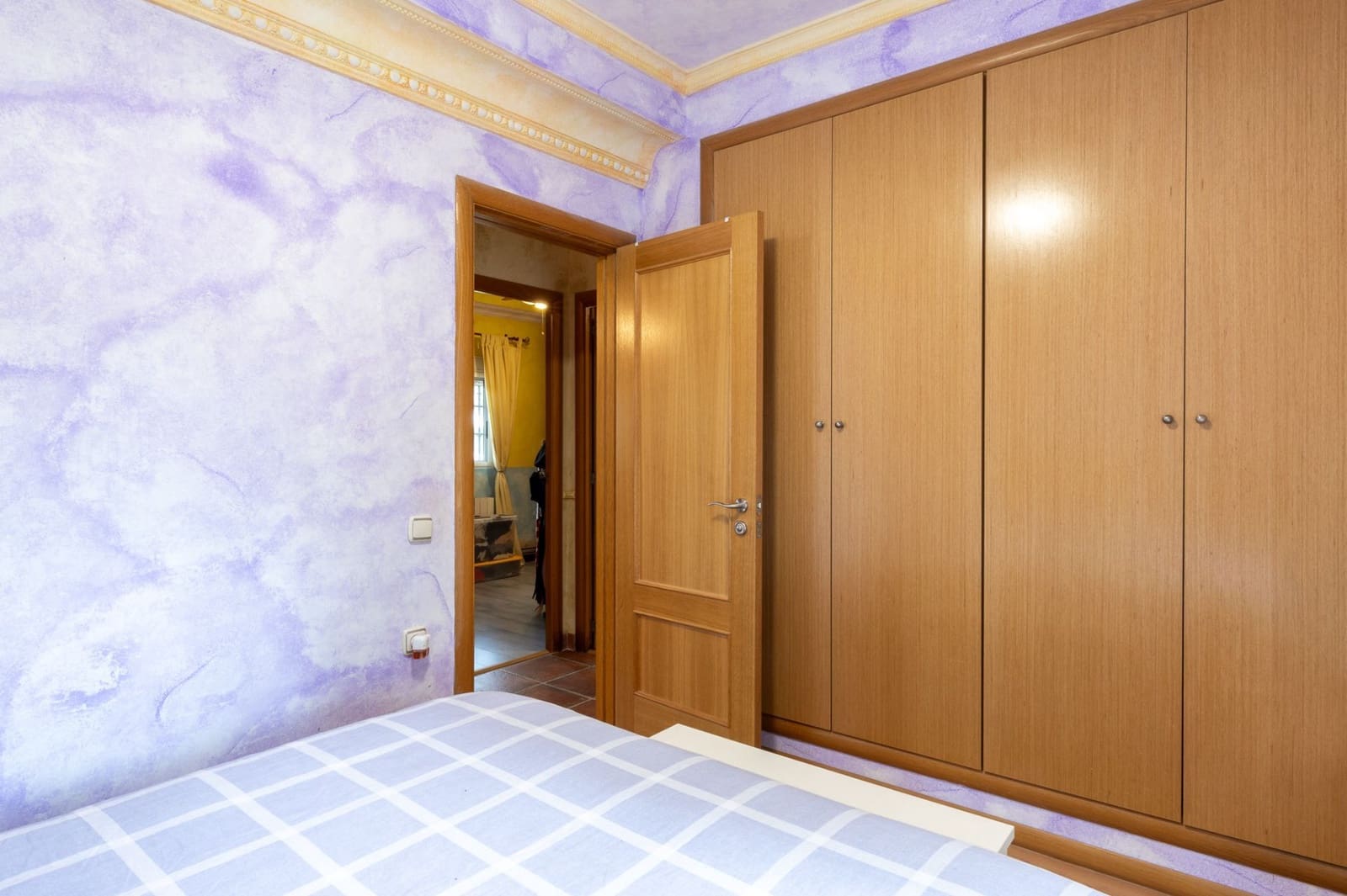 4 bedroom Villa for sale in Godelleta with pool garage - € 310,000 (Ref: 9585389)