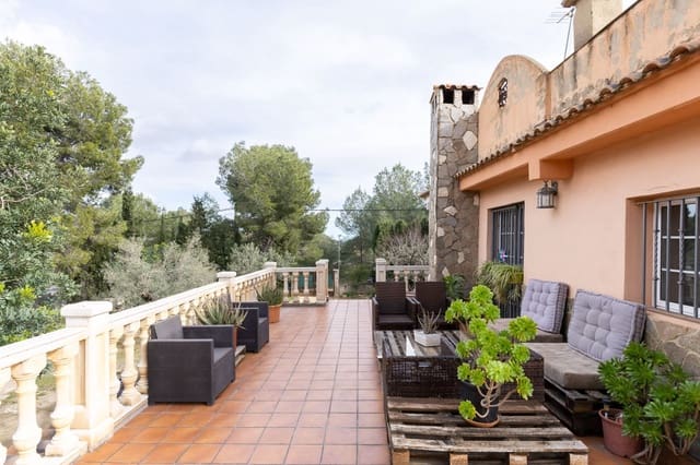 4 sovrum Villa till salu i Godelleta med pool garage - 310 000 € (Ref: 9585389)