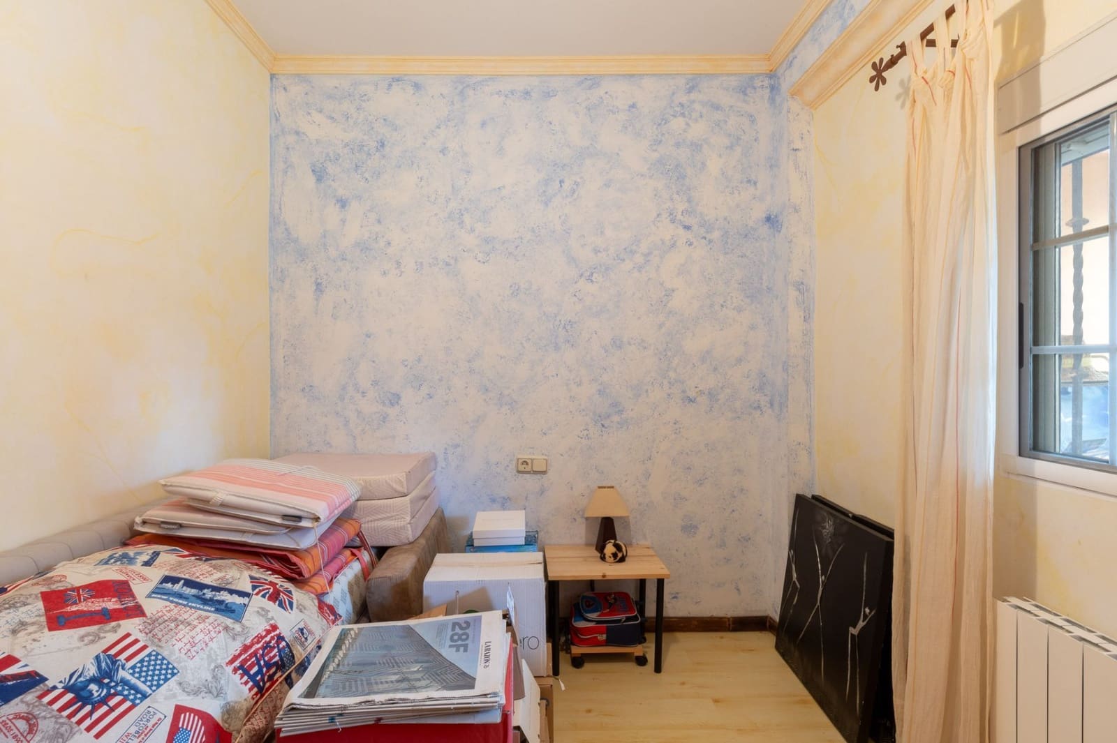 4 bedroom Villa for sale in Godelleta with pool garage - € 310,000 (Ref: 9585389)