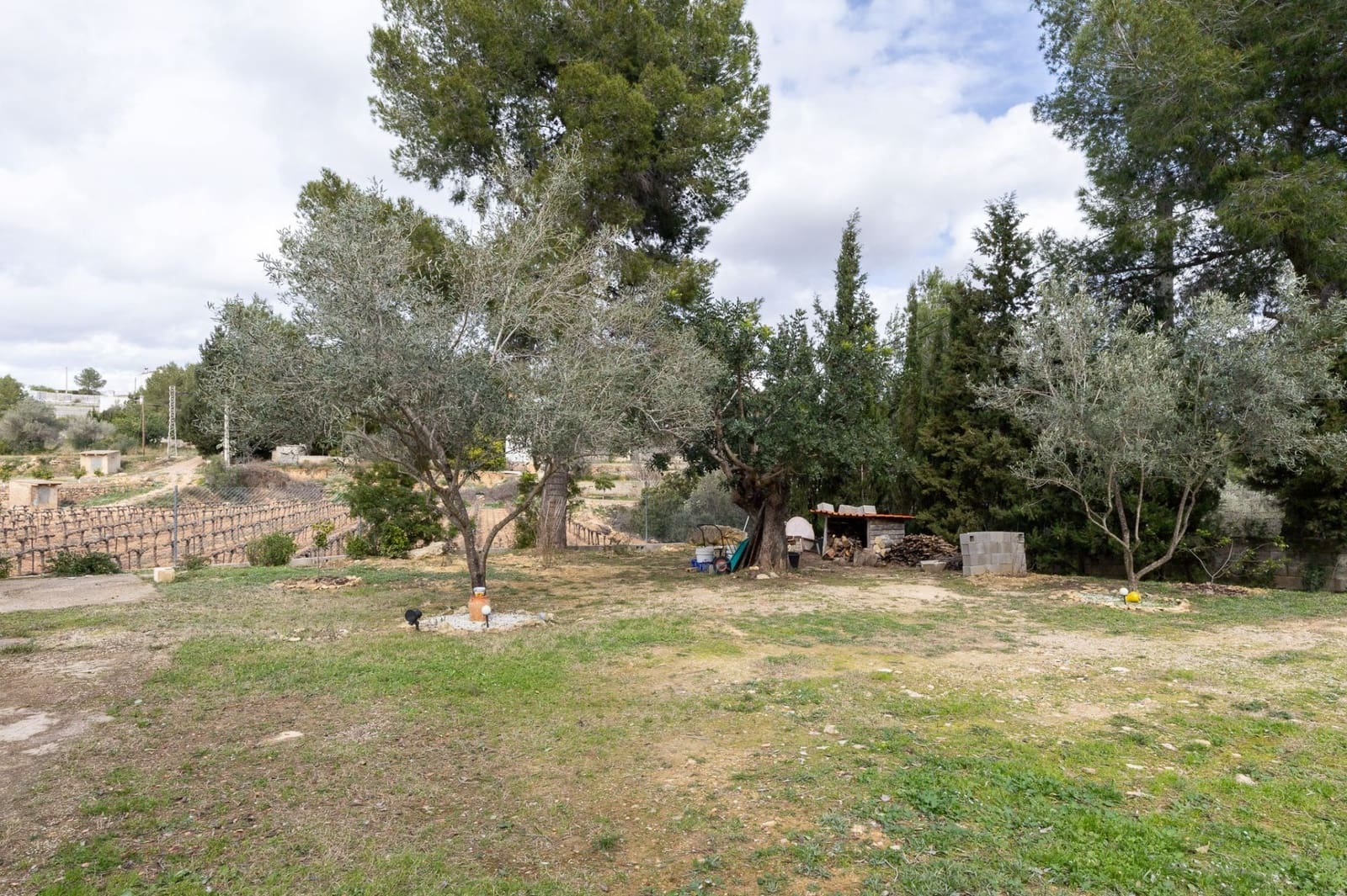 4 bedroom Villa for sale in Godelleta with pool garage - € 310,000 (Ref: 9585389)