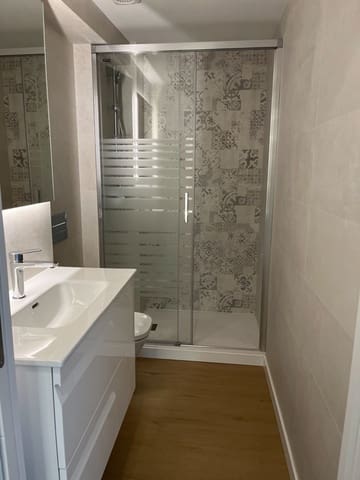 2 chambre Appartement à vendre à Cristo de la Epidemia, Malaga ville - 399 000 € (Ref: 9585390)