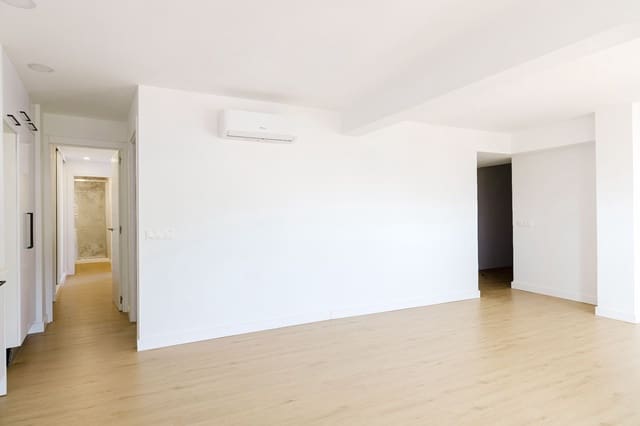 2 soveværelse Lejlighed til salg i Cristo de la Epidemia, Málaga by - € 399.000 (Ref: 9585390)