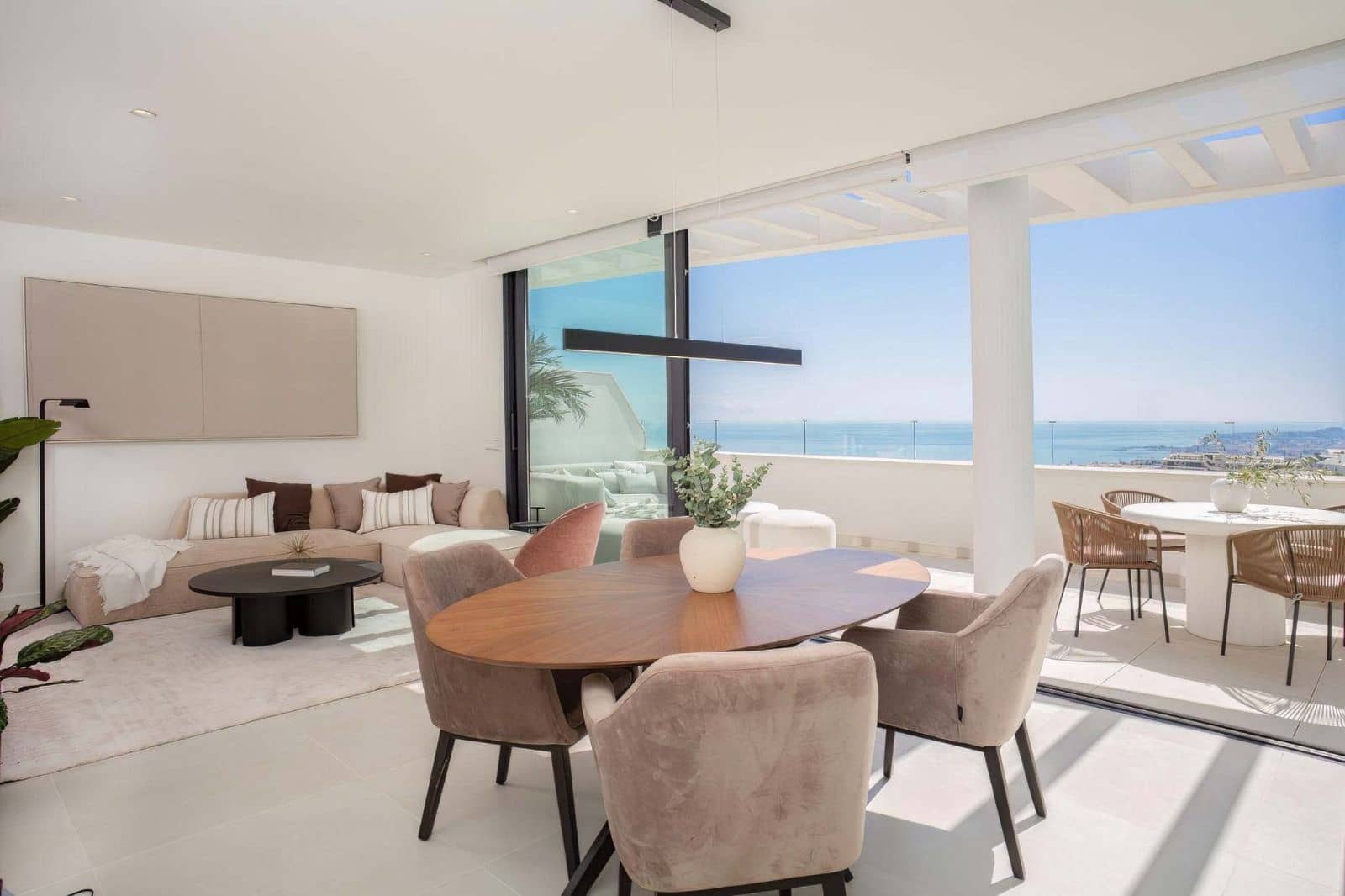 2 Zimmer Penthouse zu verkaufen in Fuengirola mit Pool Garage - 850.000 € (Ref: 9585391)