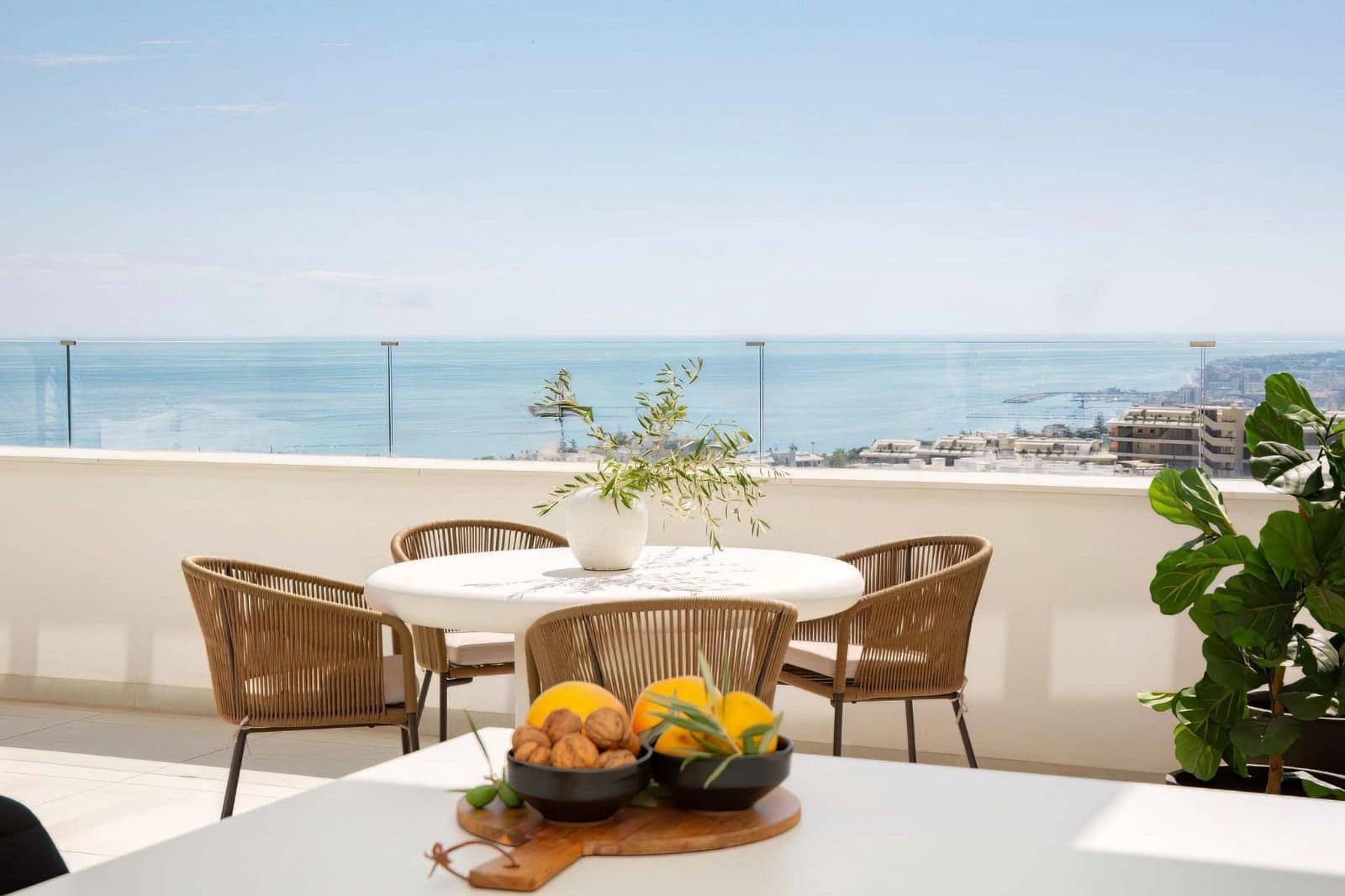 2 Zimmer Penthouse zu verkaufen in Fuengirola mit Pool Garage - 850.000 € (Ref: 9585391)